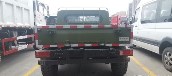Cummins Engine 4x4 Custom Off Road Xe quân sự 190hp Xử lý tính cơ động cao