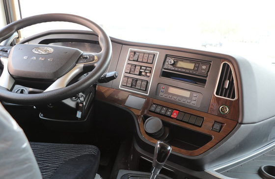 Xe tải điện năng lượng mới 360kw Xe tải điện 10 bánh Xe tải đầu kéo 160km