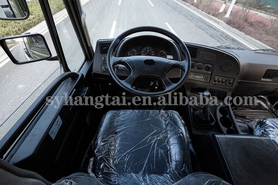 Chuyên chở nhân sự Xe tải 4x4 Off Road 4x4 AWD Drive Front 6 Cylinder Engine 190hp