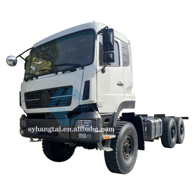 Xe tải dẫn động 6 bánh SKD Công suất diesel 330hp Xe tải địa hình 6x6 Khung gầm 25Ton