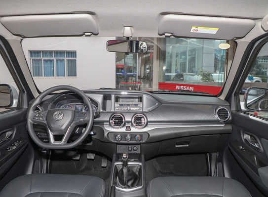 DONGFENG Dẫn động cầu sau Xe bán tải 2WD Động cơ diesel 165HP Động cơ 2.4L YUCHAI