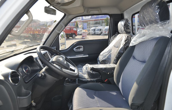 Xe tải chở hàng nhỏ dung tích 2,77L Euro 2 Khí thải Euro 4 Động cơ diesel JE493