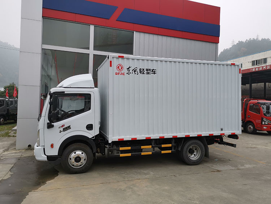 Xe tải chở hàng hạng nhẹ GVW 3.5T-4.5T Chiều rộng cabin 1730mm Euro 2 Euro 6 Động cơ YUCHAI Xe tải Van