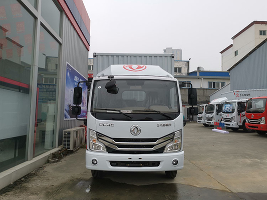 Xe tải chở hàng hạng nhẹ GVW 3.5T-4.5T Chiều rộng cabin 1730mm Euro 2 Euro 6 Động cơ YUCHAI Xe tải Van
