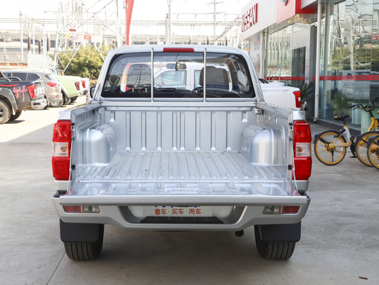 Giá thấp Xe bán tải tốc hành RWD Động cơ diesel 5MT Xe tải chở hàng hạng nhẹ