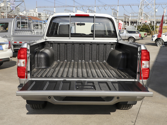 Xe bán tải động cơ diesel nhỏ 165 HP 4x4 4WD cho vận tải tốc hành