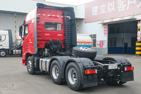 Máy kéo động cơ diesel 560HP Khí thải Euro 6 Đầu máy kéo Dongfeng