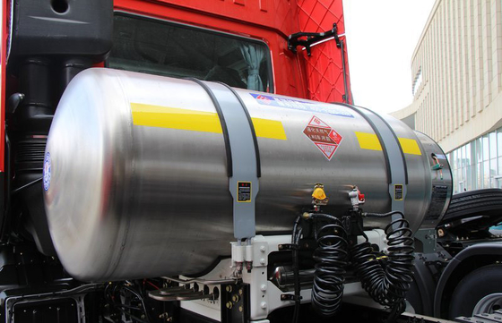 Xe đầu kéo hạng nặng LNG 6x4 470hp Khối lượng kéo 39,5 tấn Vận chuyển hậu cần