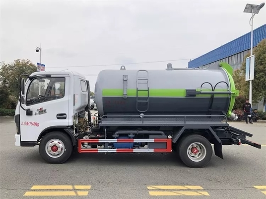 Máy hút chân không nước thải DONGFENG nhỏ 6MT Động cơ diesel 4,7 Cbm