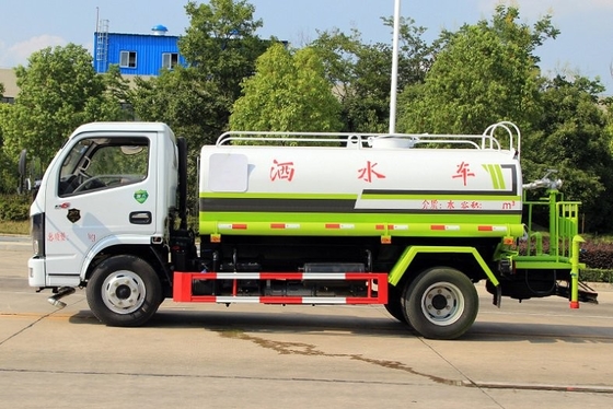 Xe tưới nước đường 5 mét khối 4x2 Khối lượng tải hàng đơn 6M