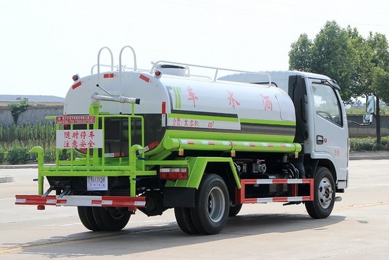 Xe tưới nước đường 5 mét khối 4x2 Khối lượng tải hàng đơn 6M