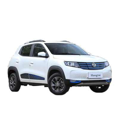 4 chỗ ngồi Ô tô điện thuần túy SUV FWD Dẫn động cơ sở Chiều dài cơ sở 2423mm Sạc nhanh 0.5H