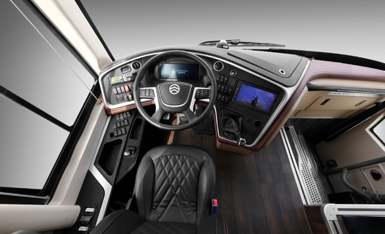 37 chỗ ngồi Luxury Coach Travel Diesel 270 HP Chiều cao bên trong 2m Hộp số 6MT