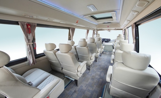 Ghế da sang trọng Coaster Xe buýt Ghế da 7m 150hp Động cơ diesel Đèn pha LED